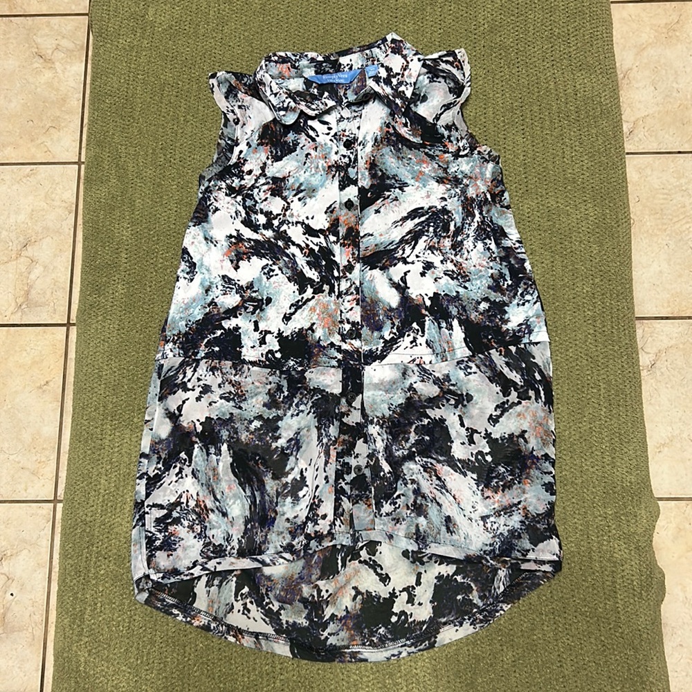 Simply Vera Vera wang sleeveless blouse blue and orange color way size XS